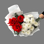 № Букет красной французской розы и белой хризантемы