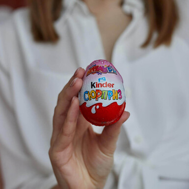 Kinder Сюрприз яицо